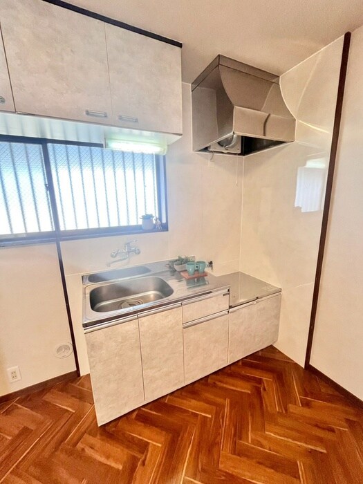 物件内観写真8　(キッチン)