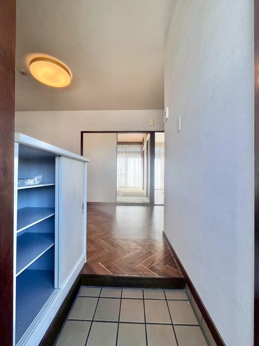 物件内観写真18　(廊下)