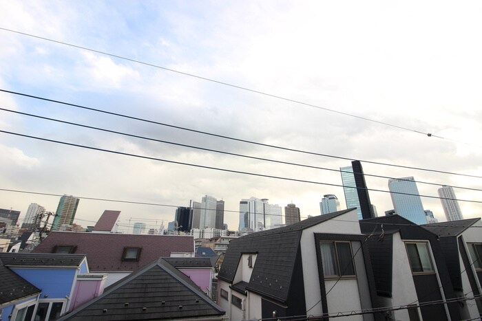 物件内観写真22　(室内からの展望)