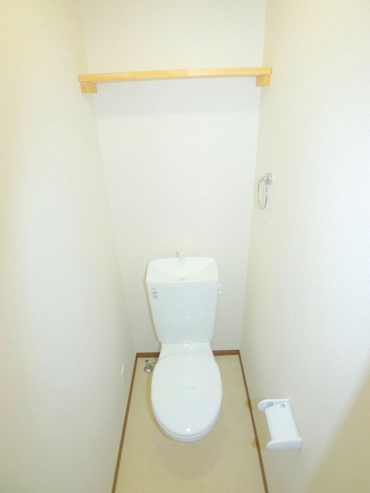 物件内観写真14　(トイレ)