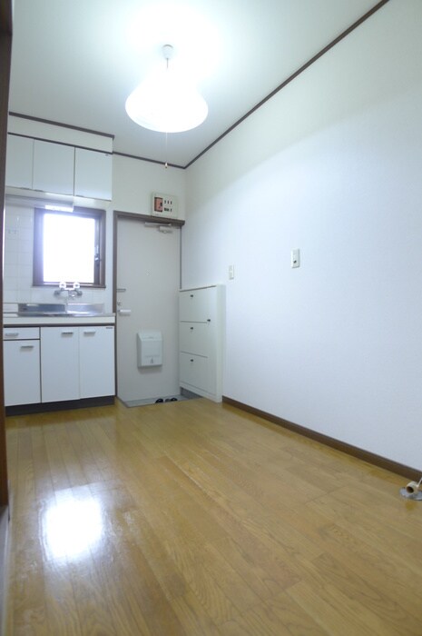 物件内観写真10　(居室)