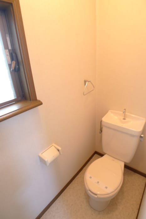 物件内観写真14　(トイレ)