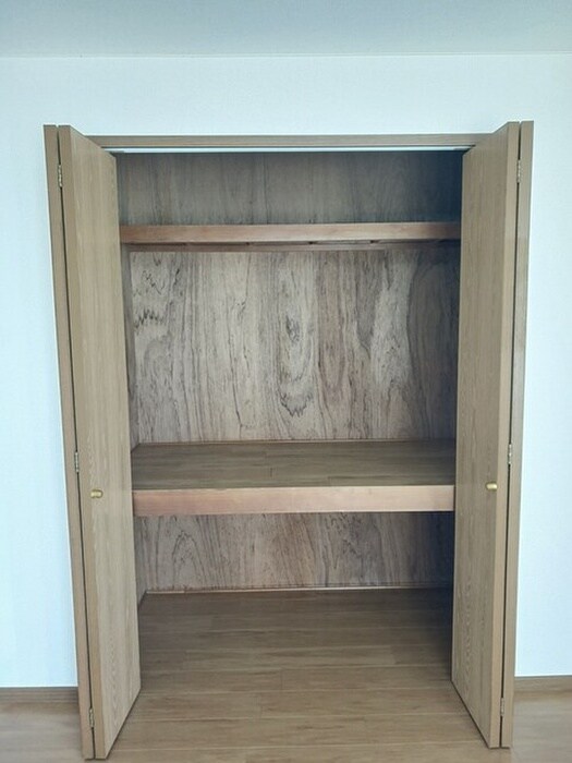 物件内観写真10　(収納)