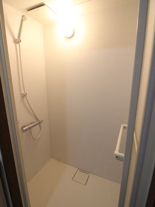 ハイツ草苑のバス