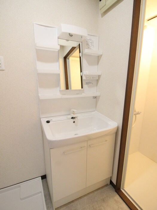 物件内観写真12　(洗面)