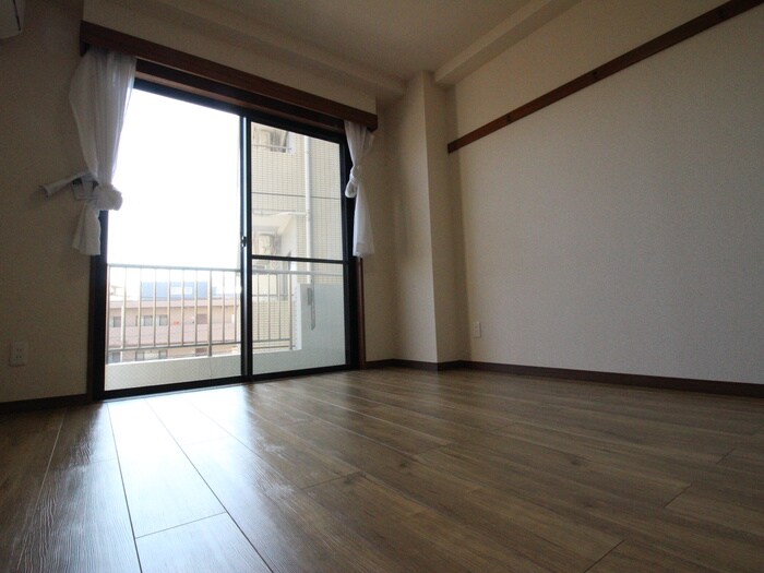 物件内観写真17　(居室)