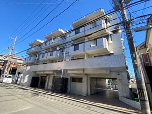 雅マンション大和外観写真