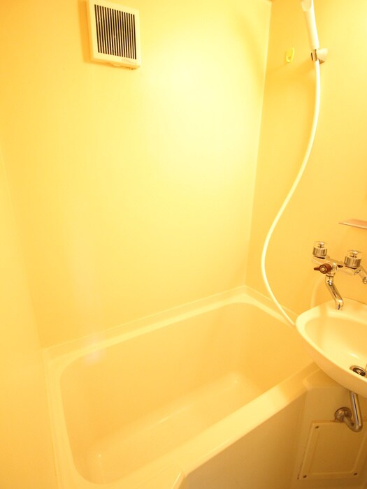 物件内観写真12　(バス／シャワールーム等)