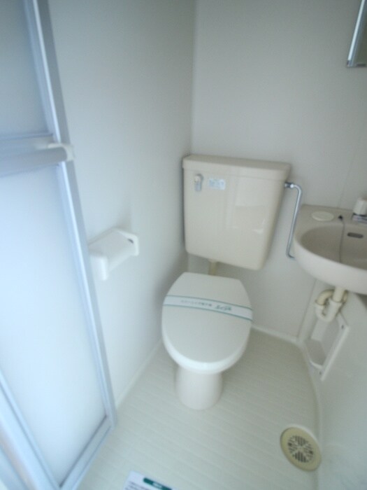 物件内観写真14　(トイレ)