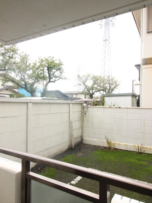 物件内観写真18　(室内からの展望)