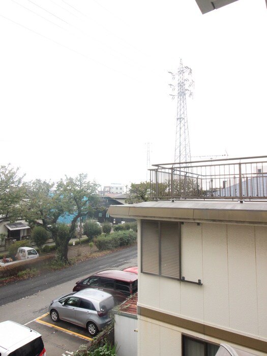 物件内観写真18　(室内からの展望)