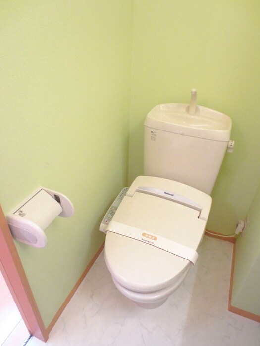 物件内観写真15　(トイレ)