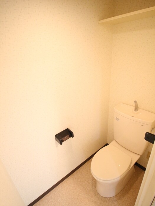 物件内観写真13　(トイレ)