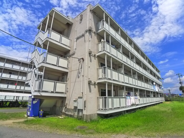 物件外観写真2　(外観写真)