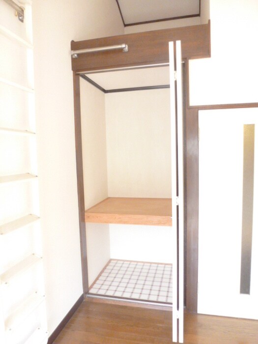 物件内観写真14　(収納)