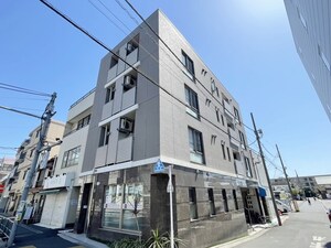 吉祥寺PLUS外観写真