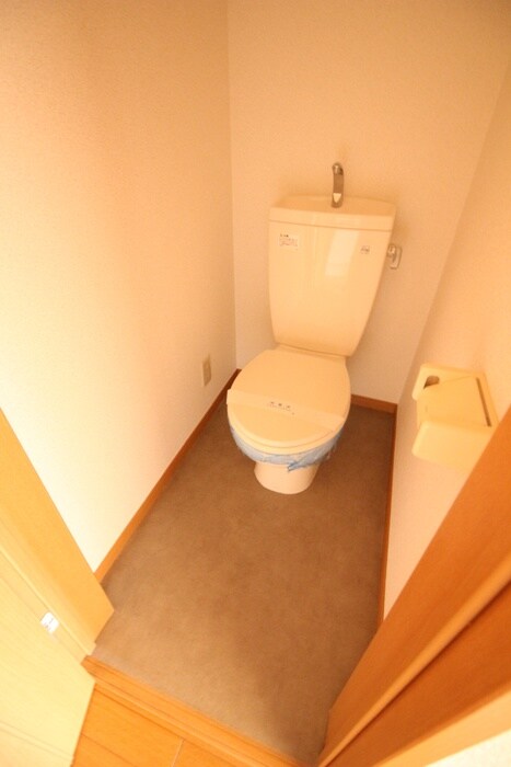 物件内観写真14　(トイレ)