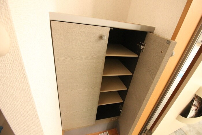 物件内観写真20　(靴箱)