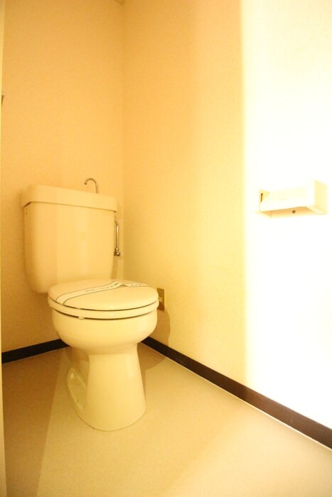 物件内観写真13　(トイレ)