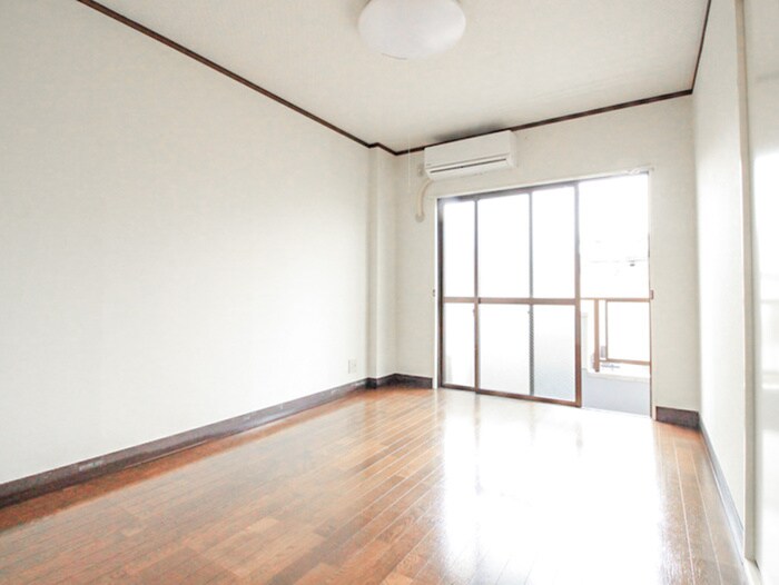 物件内観写真19　(居室)