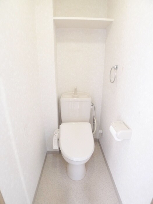 物件内観写真14　(トイレ)