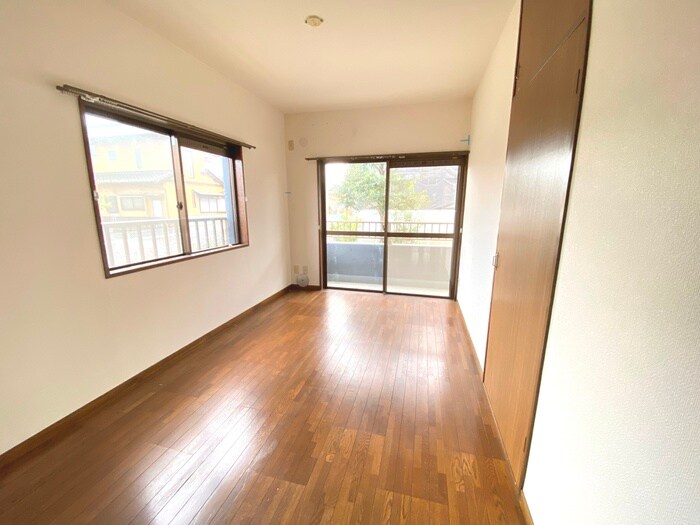 物件内観写真12　(居室)