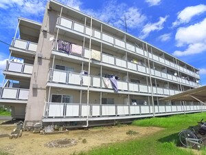 ビレッジハウス五所1号棟外観写真