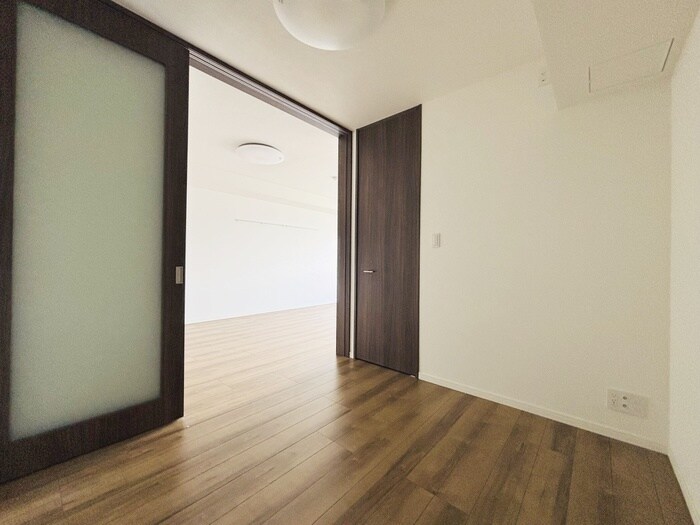 物件内観写真18　(居室)
