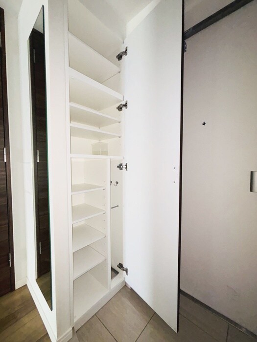 物件内観写真19　(靴箱)
