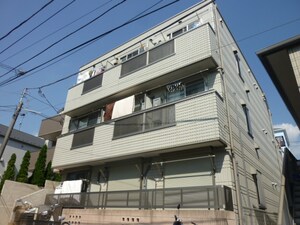 代々木パ－クハイム外観写真