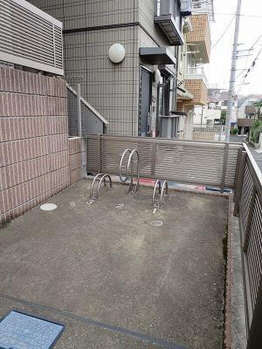 物件外観写真4　(周辺環境)