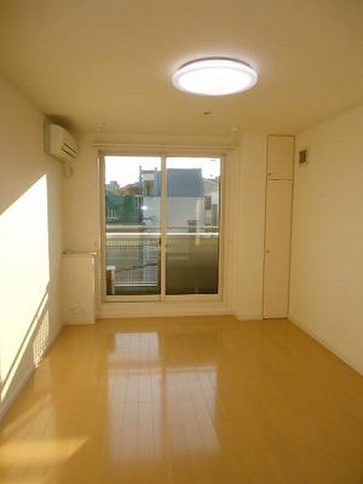 物件内観写真12　(居室)