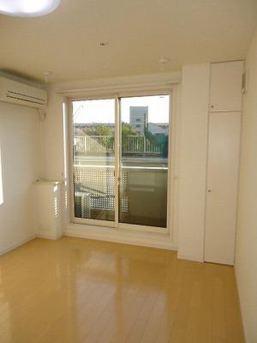 物件内観写真14　(居室)