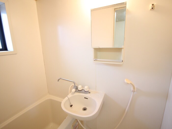 物件内観写真17　(洗面)