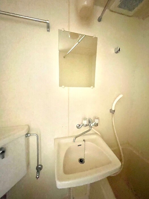 物件内観写真13　(洗面)