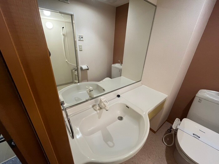 物件内観写真14　(洗面)