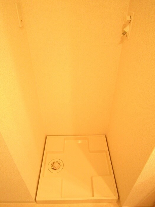 物件内観写真19　(洗濯機置場)