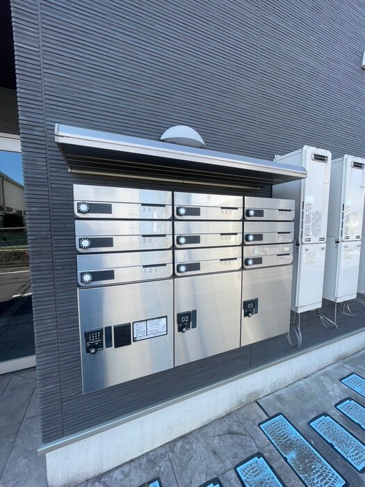 物件外観写真4　(建物設備)