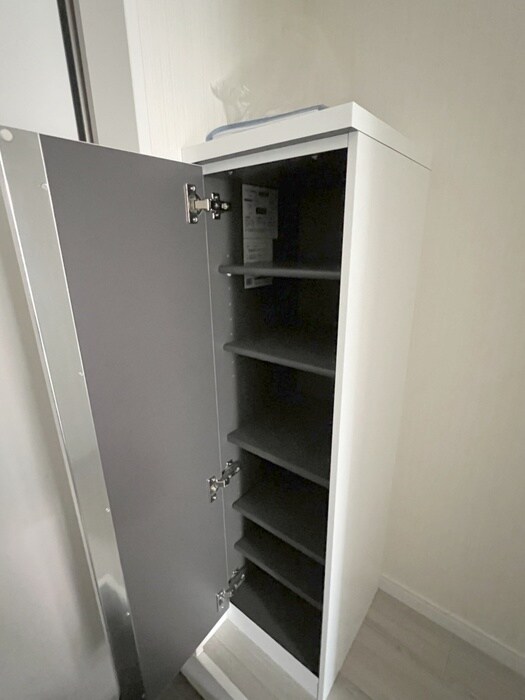 物件内観写真18　(靴箱)