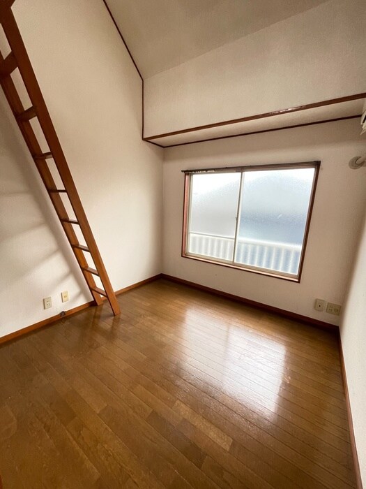 物件内観写真7　(居室)