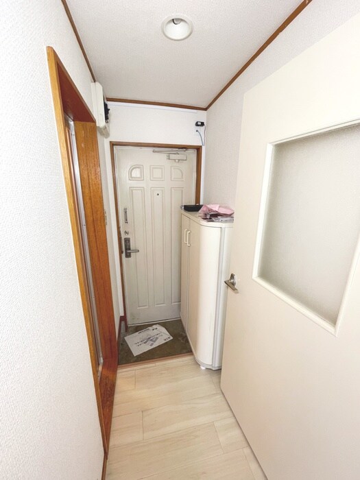 物件内観写真16　(廊下)