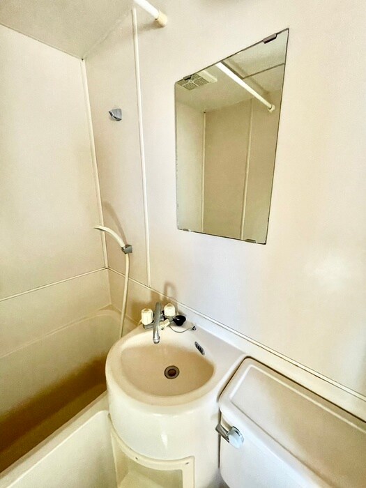 物件内観写真16　(洗面)