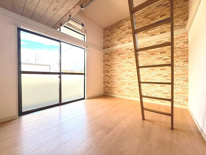 物件内観写真7　(居室)