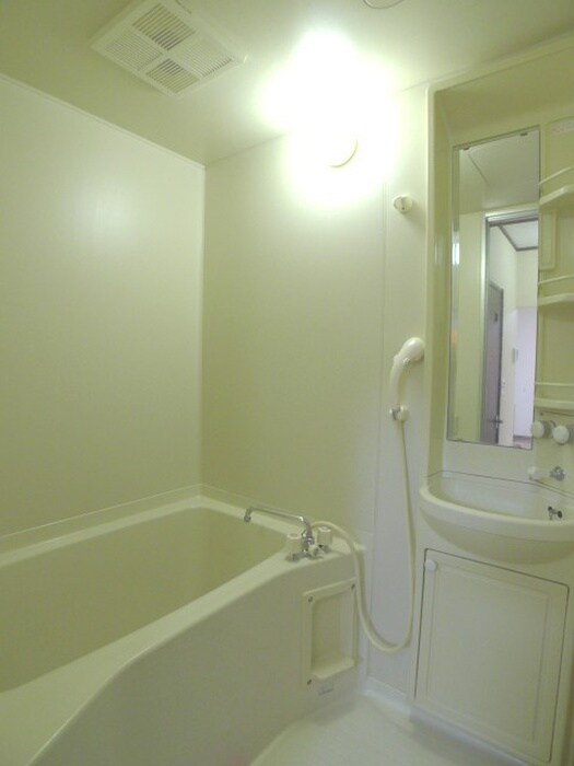 物件内観写真9　(洗面)