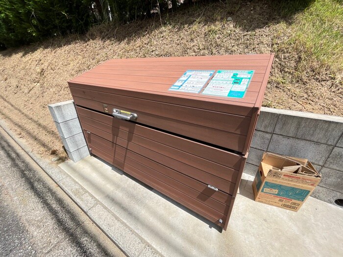 物件外観写真6　(建物設備)