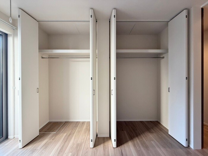 物件内観写真12　(収納)