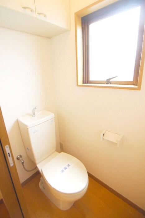 物件内観写真14　(トイレ)