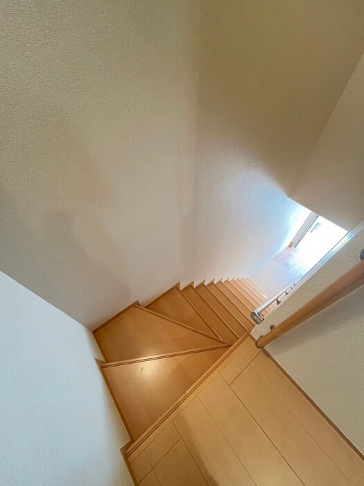 物件内観写真20　(廊下)