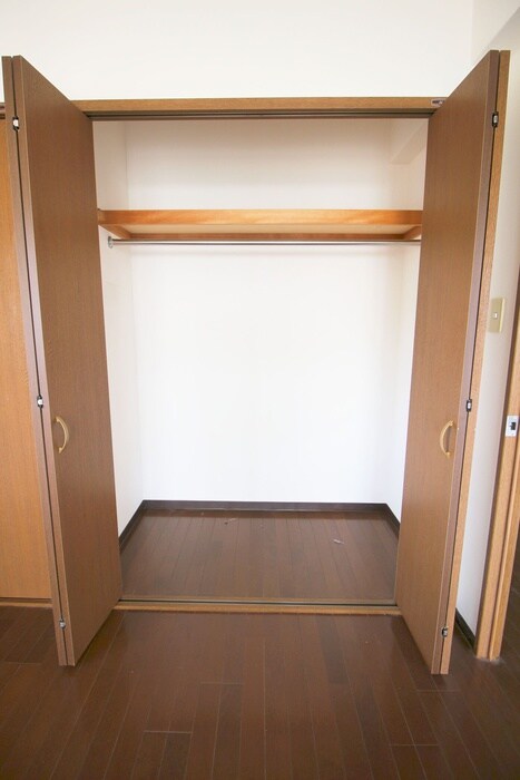 物件内観写真16　(収納)