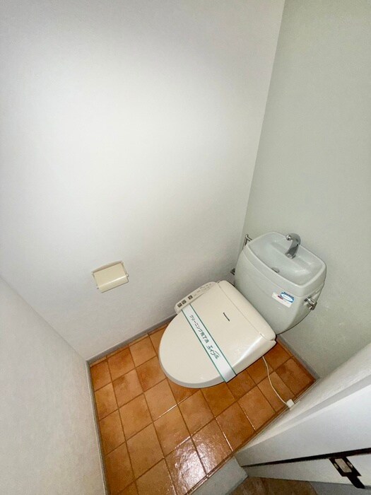 物件内観写真11　(トイレ)